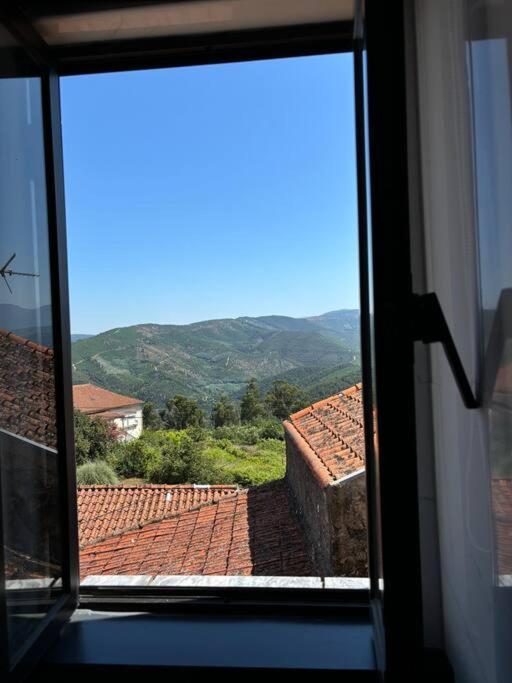 Villa Casa Eliza à Aldeia das Dez Extérieur photo